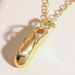 Collier chausson doré