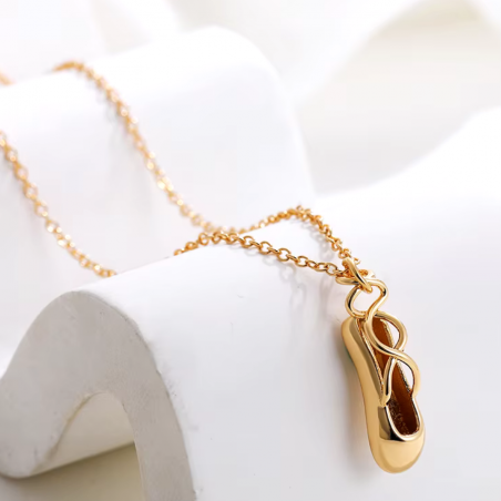 Collier chausson doré